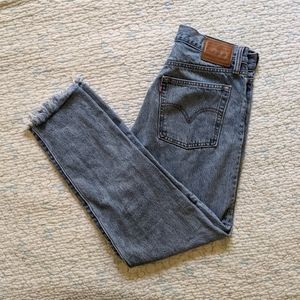 Levi's wedgie straight leg jean
